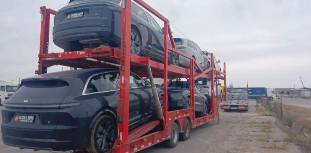 Рейс автовоза по трассе: доставка автомобилей по России